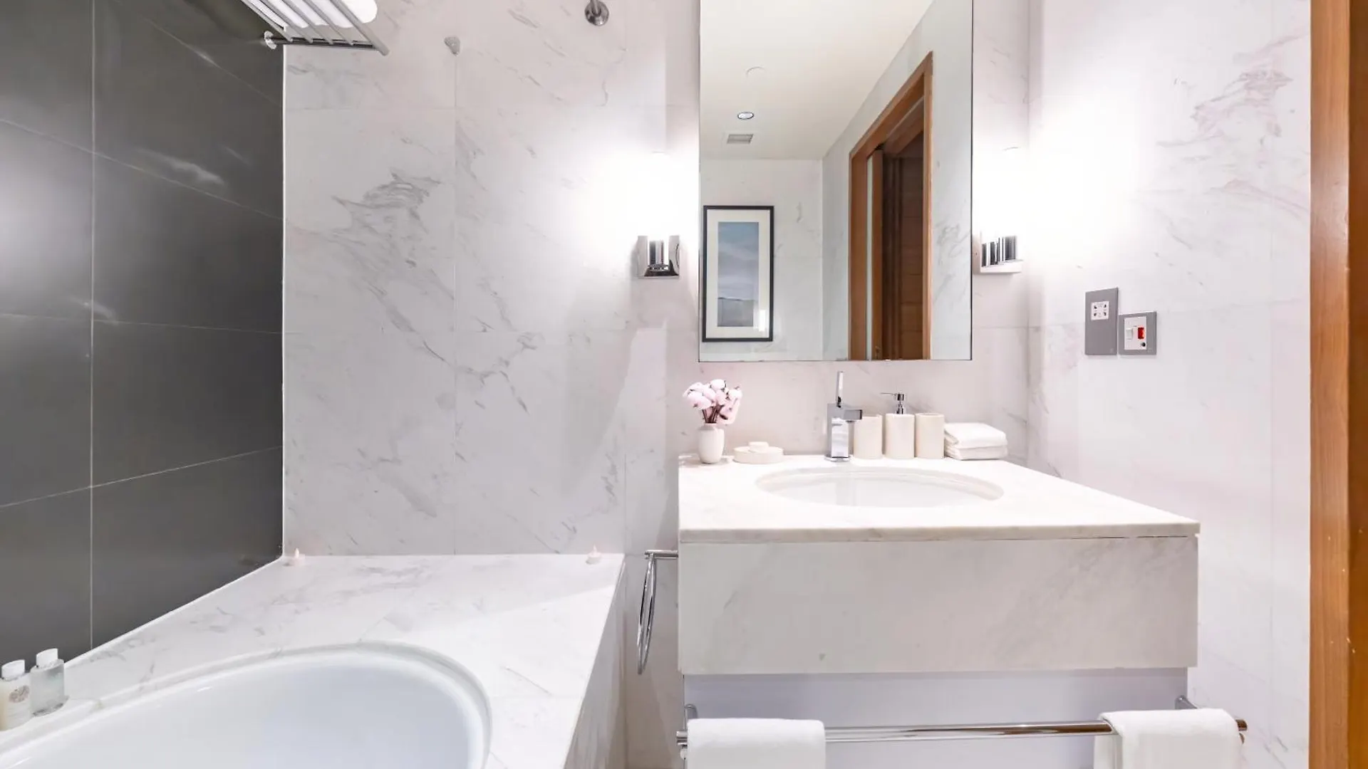 Chic Luxe Studio Dubai Mall Lägenhet