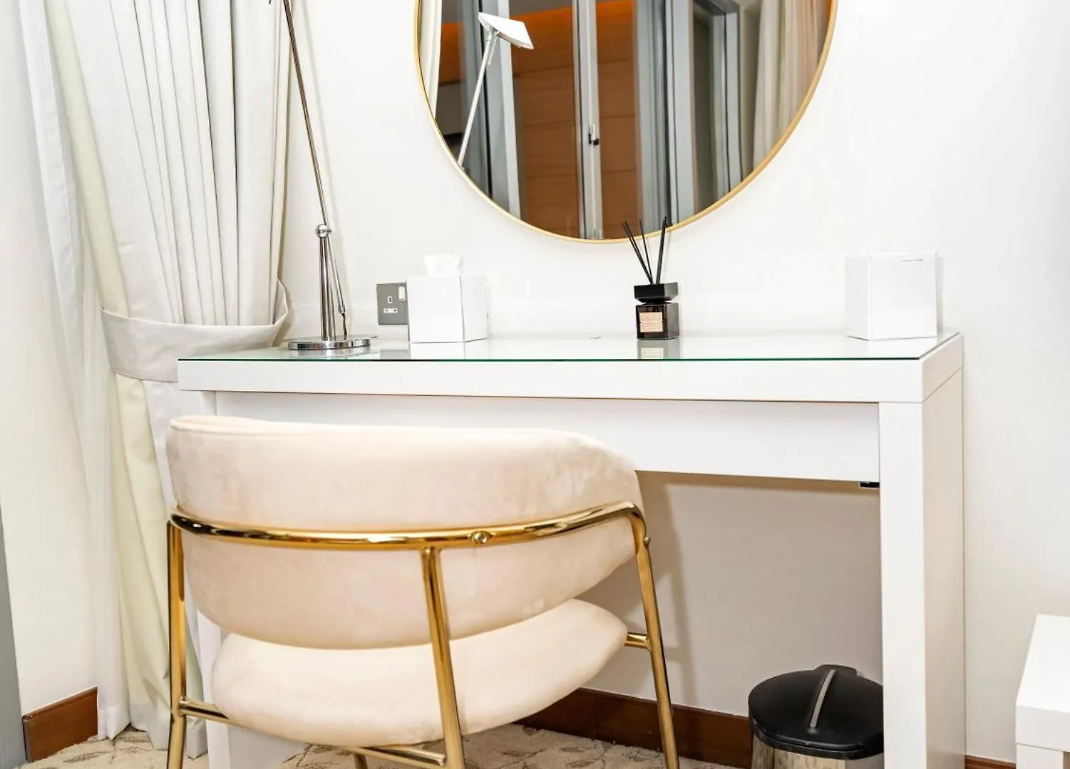 Lägenhet Chic Luxe Studio Dubai Mall Förenade Arabemiraten